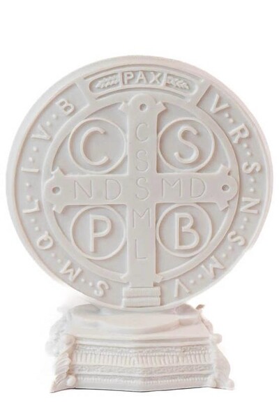 FotoMedalha São Bento com Pedestal 18 cm