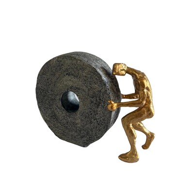 FotoEscultura Decorativa Homem com Círculo de Pedra