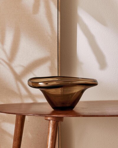 FotoCentro de Mesa em Vidro Marrom