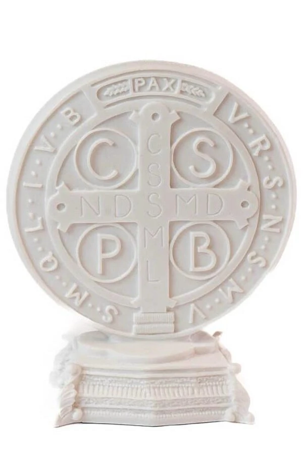 Medalha São Bento com Pedestal 18 cm