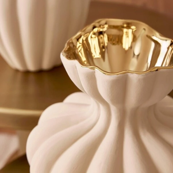 Vaso Decorativo em Cerâmica Off White e Dourado
