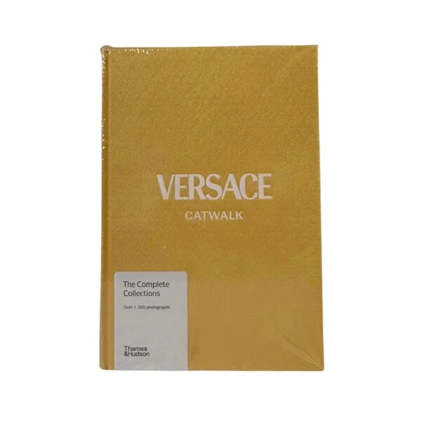 Livro Versace, Catwalk, Thames & Hudson