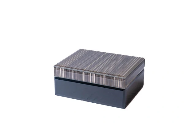 Caixa Decorativa em Vidro Preto, Bege e Dourado