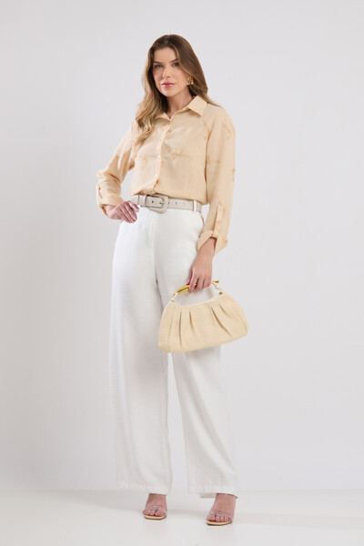 FotoCamisa Cenarium Viscolinho Bordado Bege