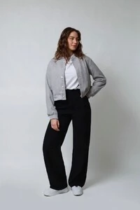 Jaqueta Bomber Cropped Lã batida Cinza