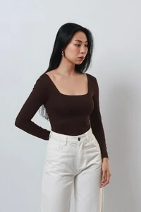 Blusa Poliamida Decote Quadrado Manga Longa