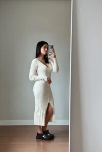 Vestido Manga Longa Botões Midi Tricot
