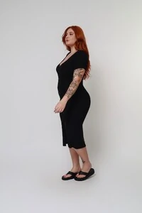 Vestido Botões Midi Tricot Premium Manga Curta