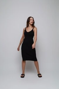 Vestido Alcinha Midi Tricot