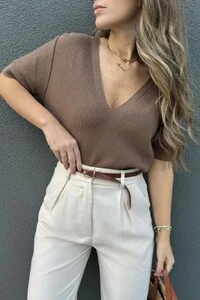 Blusa Texturizada Tricot Decote V