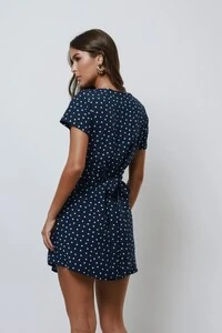 Vestido Curto Envelope Poá Viscose