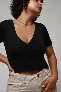 Blusa Cropped Botões Tricot
