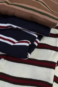 Blusa Vintage Listrada Tricot Manga longa Polo