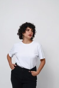 Camiseta Lisa Básica Essencial