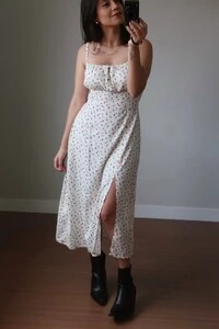 Vestido Vênus Midi Fenda