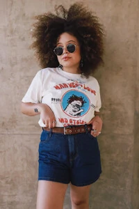Camiseta Vintage Cat Chaneco