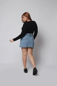 Blusa Básica Botões Tricot