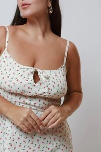 Vestido Vênus Midi Fenda