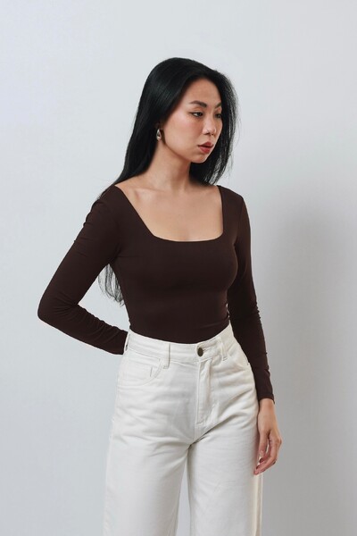 Foto Blusa Poliamida Decote Quadrado Manga Longa
