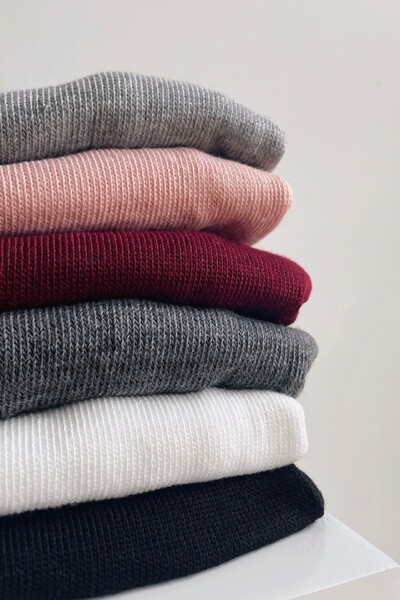 FotoBlusa Gola Alta Básica Cacharrel Tricot