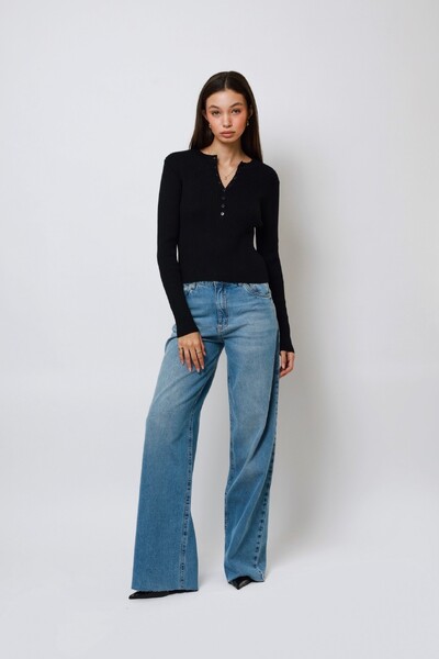 Foto Blusa Amore Botões Tricot Manga Longa