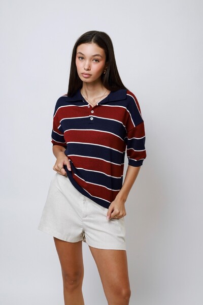 FotoBlusa Listrada Gola Polo Manga Curta Tricot