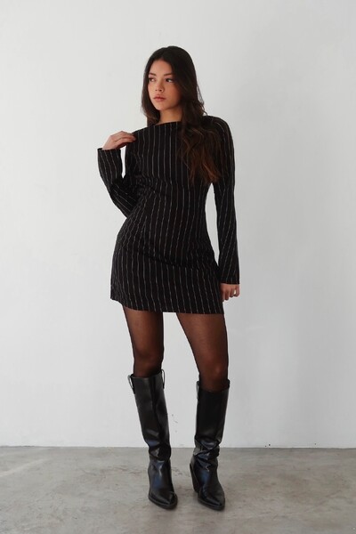 Foto Vestido Amanda Risca de Giz Linho
