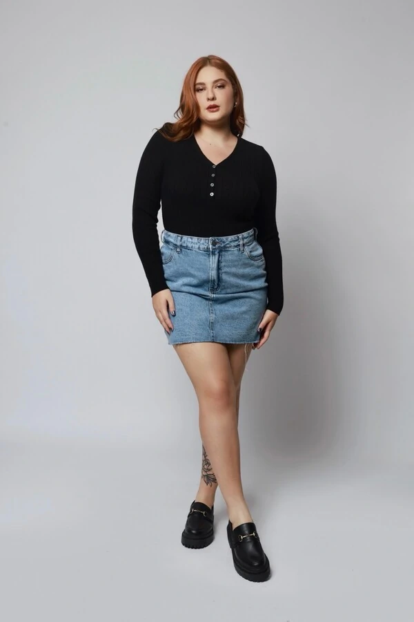 Blusa Básica Botões Tricot