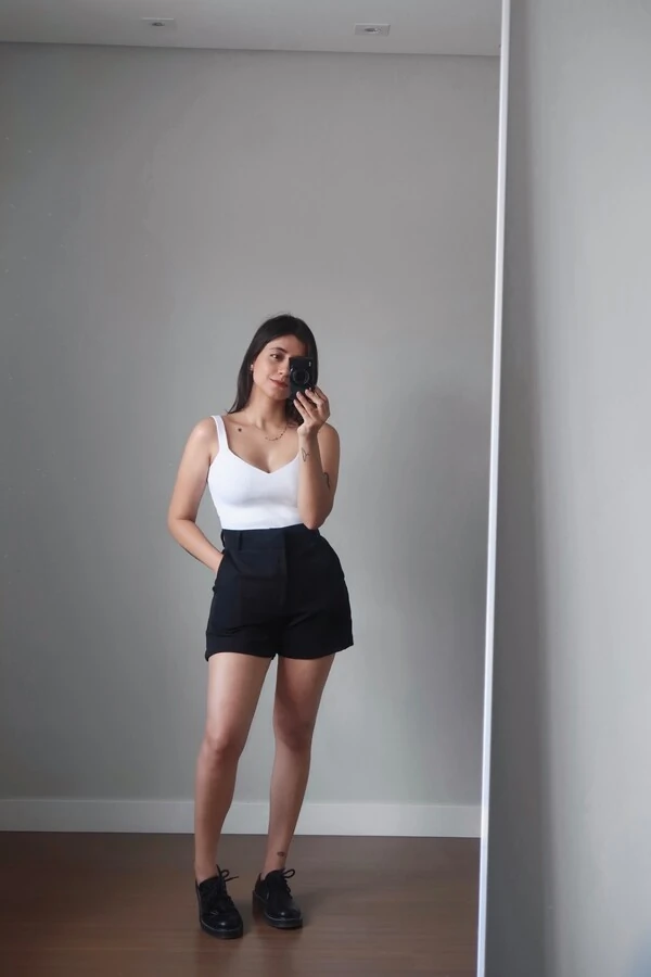 Short Alfaiataria Clássico Curto