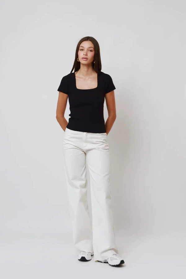 Blusa Karol Decote Redondo Tricot