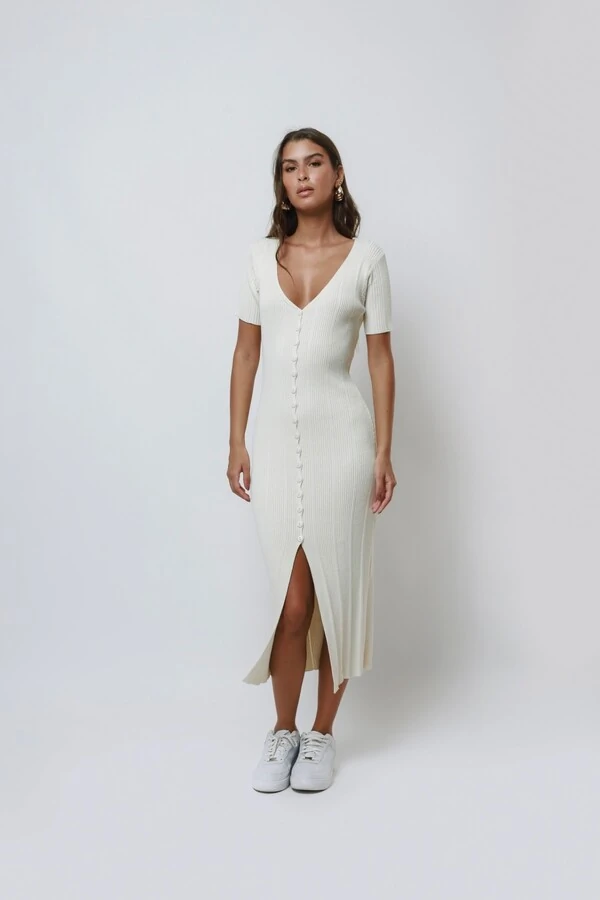 Vestido Botões Midi Tricot Premium Manga Curta