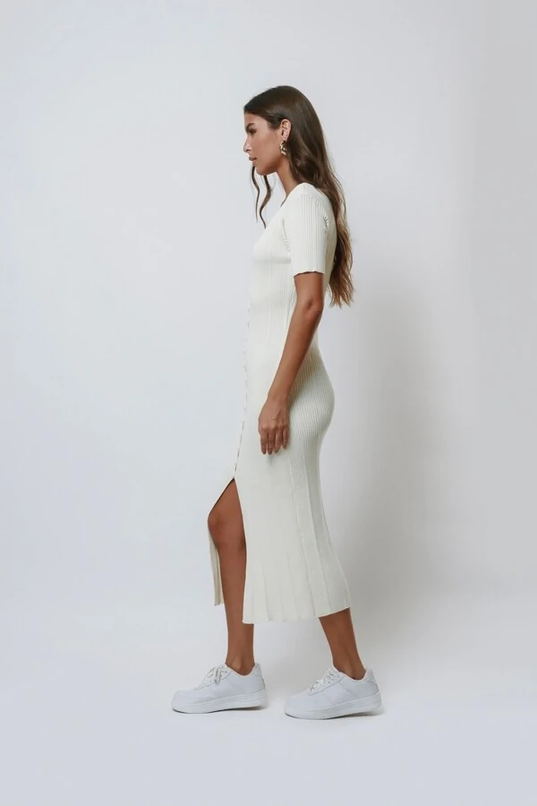 Vestido Botões Midi Tricot Premium Manga Curta