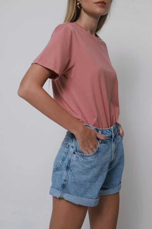Camiseta Lisa Básica Essencial