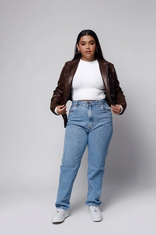 Calça Mom Jeans Fit
