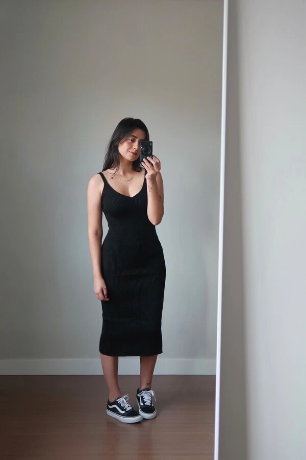 Vestido Alcinha Midi Tricot