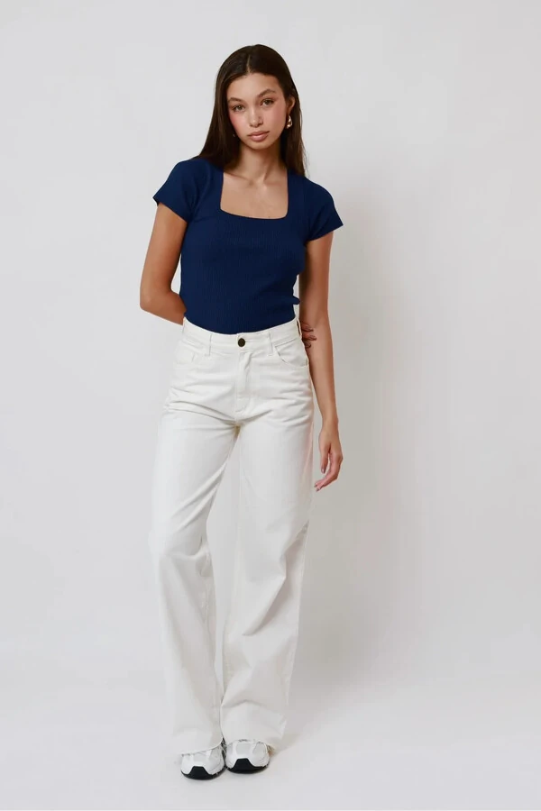 Blusa Karol Decote Redondo Tricot