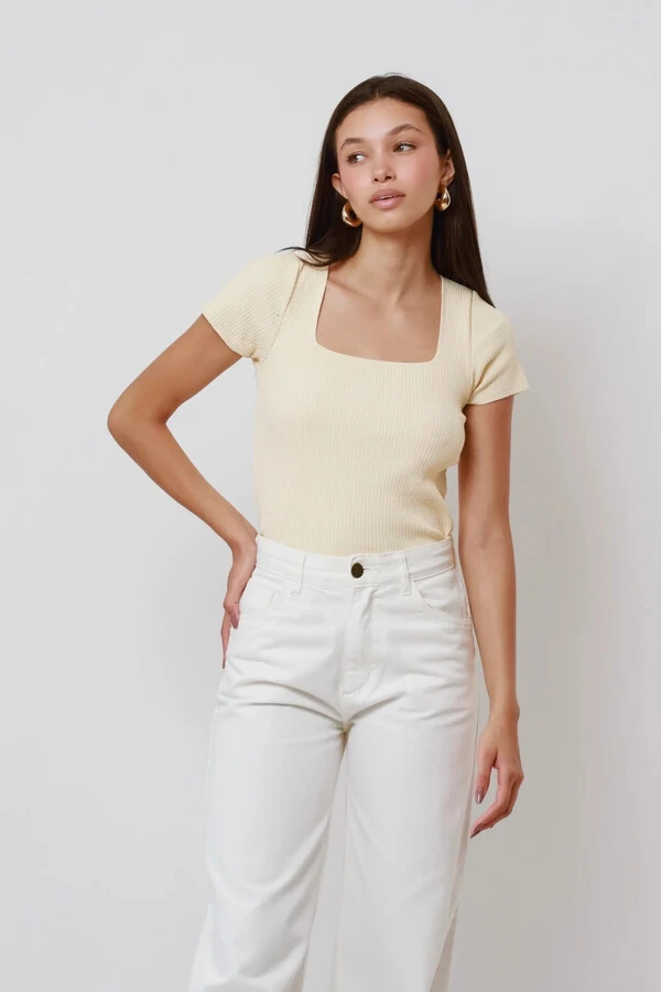 Blusa Karol Decote Redondo Tricot