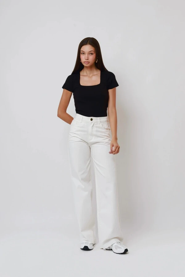 Blusa Karol Decote Redondo Tricot