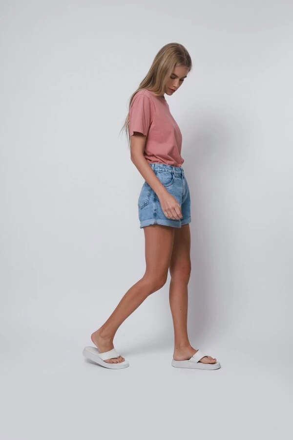 Camiseta Lisa Básica Essencial