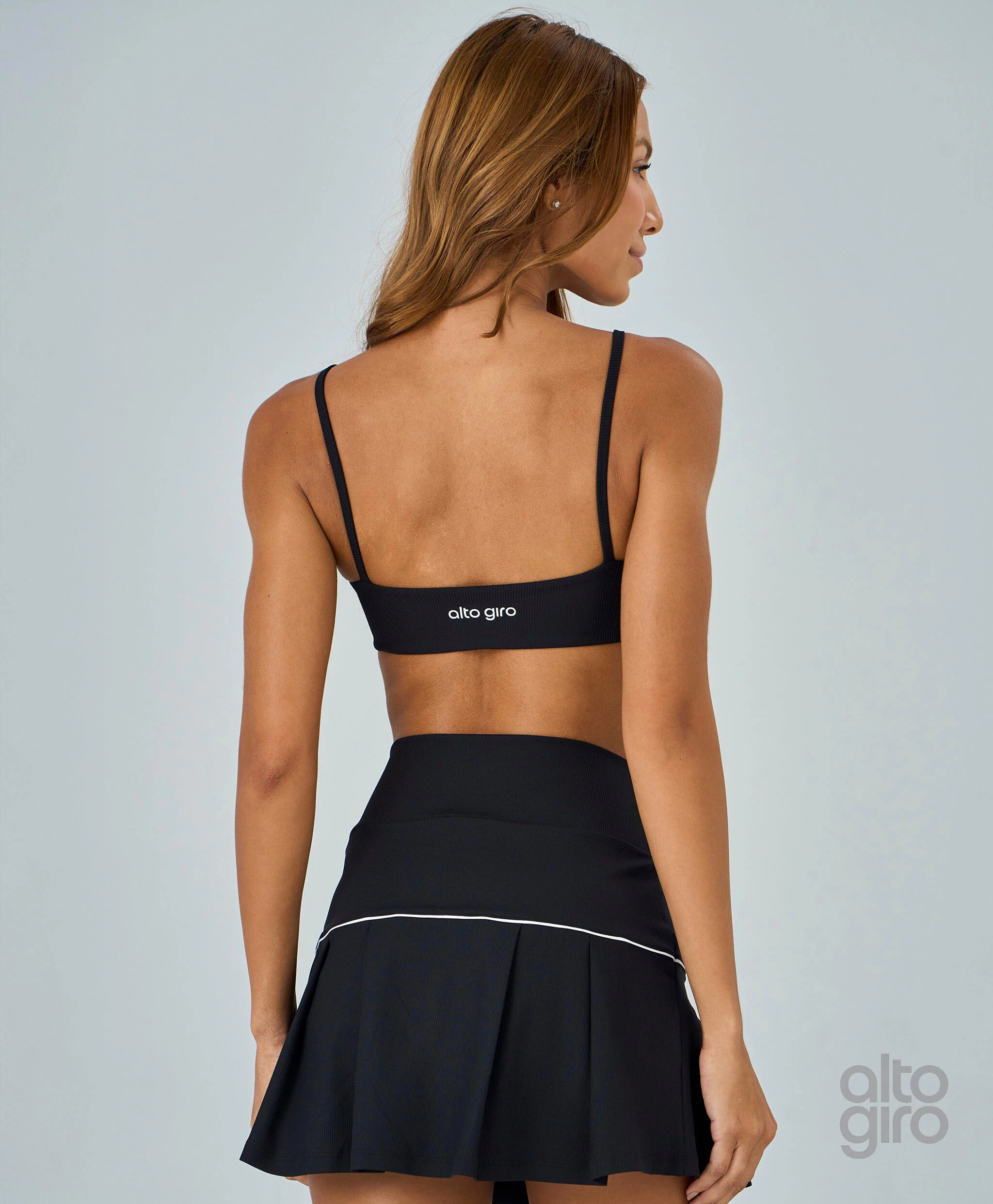 FotoSaia Sobreposta Ribi Com Pregas Alto Giro