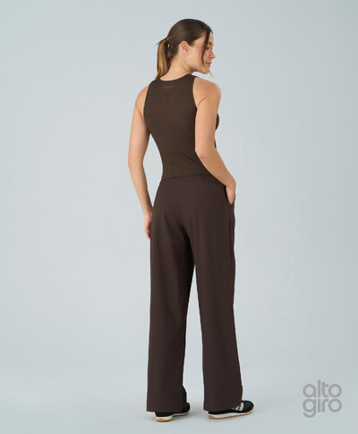 Foto Calça Alto Giro com bolsos