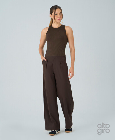 FotoCalça Alto Giro com bolsos