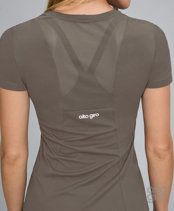 T-shirt com Tule e Refletivos Alto Giro