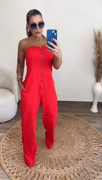 Macacão Tomara que Caia em Linho com Elastano