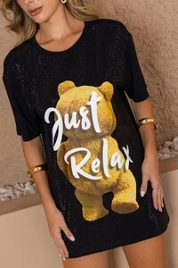 T-shirt Relax Maria Dondoca – Modelo Alongado