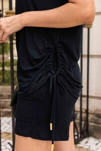 Conjunto Leticia em Viscolycra Premium com Blusa Ajustável e Shorts