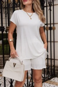 Conjunto Leticia em Viscolycra Premium com Blusa Ajustável e Shorts