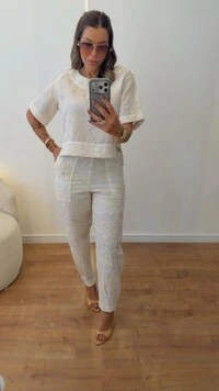 Conjunto Feminino em Lesie de Algodão com Blusa e Calça