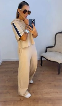 Conjunto Faixa com Capuz em Moletinho