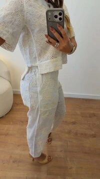 Conjunto Feminino em Lesie de Algodão com Blusa e Calça